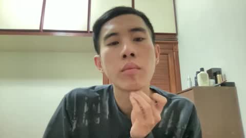 Snapshot of zseszsesz chatting on 17, 12, 2024 Z online show from 17, 12, 2024