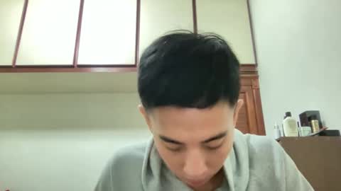 Snapshot of zseszsesz chatting on 22, 12, 2024 Z online show from 22, 12, 2024