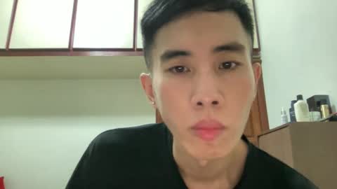 Snapshot of zseszsesz chatting on 25, 12, 2024 Z online show from 25, 12, 2024