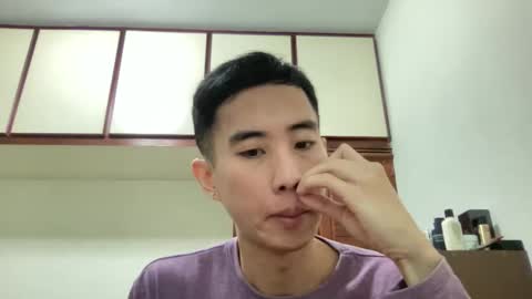 Snapshot of zseszsesz chatting on 1, 1, 2025 Z online show from 1, 1, 2025