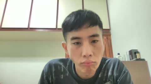 Snapshot of zseszsesz chatting on 28, 2, 2025 Z online show from 28, 2, 2025