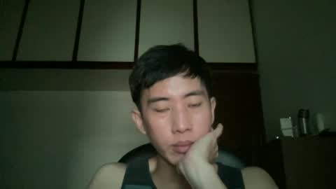 Snapshot of zseszsesz chatting on 12, 10, 2025 Z online show from 12, 10, 2025