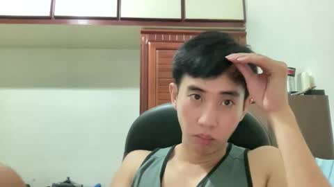 Snapshot of zseszsesz chatting on 21, 10, 2025 Z online show from 21, 10, 2025