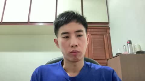 Snapshot of zseszsesz chatting on 26, 10, 2025 Z online show from 26, 10, 2025