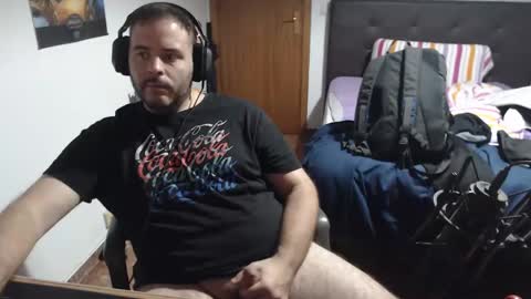 Snapshot of zuheyla26 chatting on 5, 12, 2024 Zuheyla online show from 5, 12, 2024