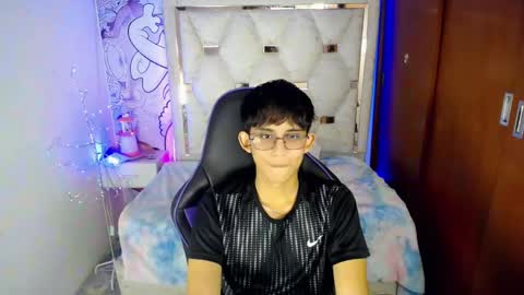Snapshot of zxvn_n chatting on 2, 6, 2026 ZX online show from 2, 6, 2026