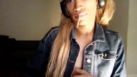 ZYA online show from 7, 7, 2026