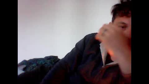 Snapshot of zyonart chatting on 1, 3, 2026 Artnoyz Shower online show from 1, 3, 2026