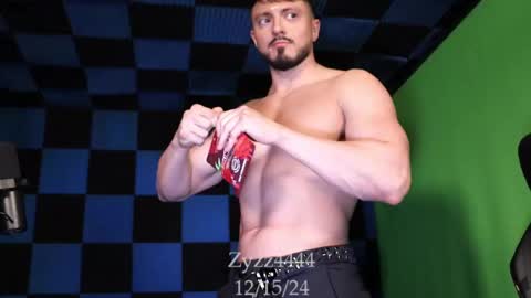 Snapshot of zyzz4444 chatting on 16, 12, 2024 Greek God online show from 16, 12, 2024