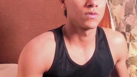 zyzz_1812 online show from 4, 2, 2026