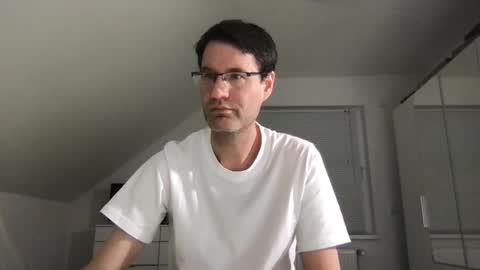 Snapshot of zzz123_cam chatting on 16, 2, 2025 zzz123_cam online show from 16, 2, 2025