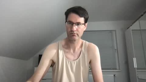 Snapshot of zzz123_cam chatting on 12, 9, 2025 zzz123_cam online show from 12, 9, 2025