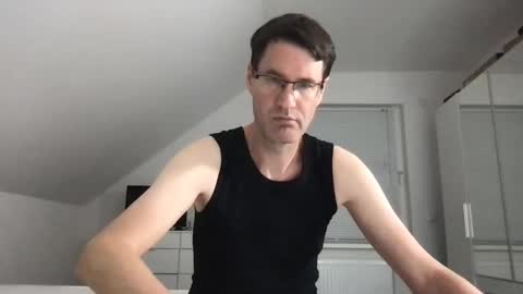 Snapshot of zzz123_cam chatting on 16, 9, 2025 zzz123_cam online show from 16, 9, 2025