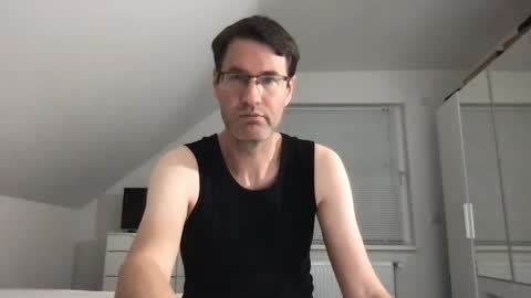 Snapshot of zzz123_cam chatting on 21, 9, 2025 zzz123_cam online show from 21, 9, 2025