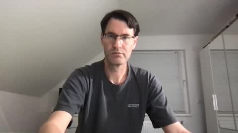 Snapshot of zzz123_cam chatting on 18, 10, 2025 zzz123_cam online show from 18, 10, 2025