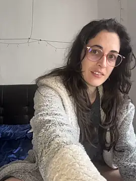 Lunaabbey online show from 21, 3, 2026