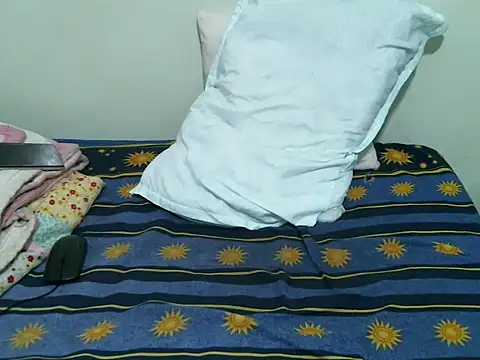 cutte aleeshaa online show from 6, 10, 2025