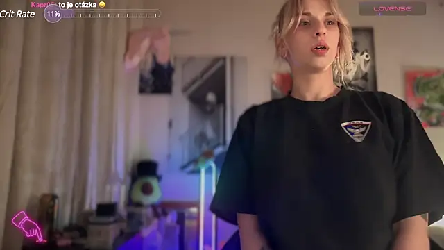 Snapshot of Mannarie_Madsinn chatting on 2, 12, 2024 Mannarie Madsinn online show from 2, 12, 2024