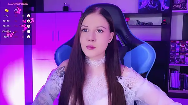 Snapshot of jasminevine chatting on 6, 12, 2024 jasminevine online show from 6, 12, 2024