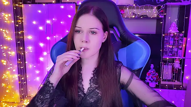 Snapshot of jasminevine chatting on 21, 12, 2024 jasminevine online show from 21, 12, 2024