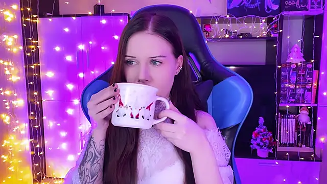 Snapshot of jasminevine chatting on 22, 12, 2024 jasminevine online show from 22, 12, 2024