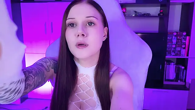 Snapshot of jasminevine chatting on 11, 1, 2025 jasminevine online show from 11, 1, 2025