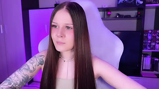 Snapshot of jasminevine chatting on 6, 10, 2025 jasminevine online show from 6, 10, 2025