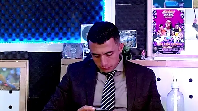 Darko0717 online show from 12, 3, 2025