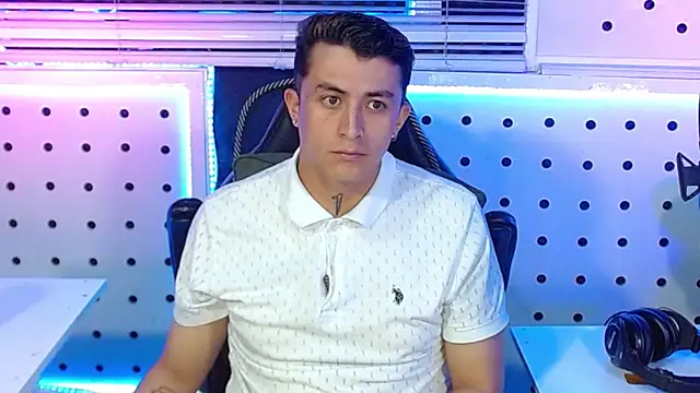 Darko0717 online show from 27, 10, 2025