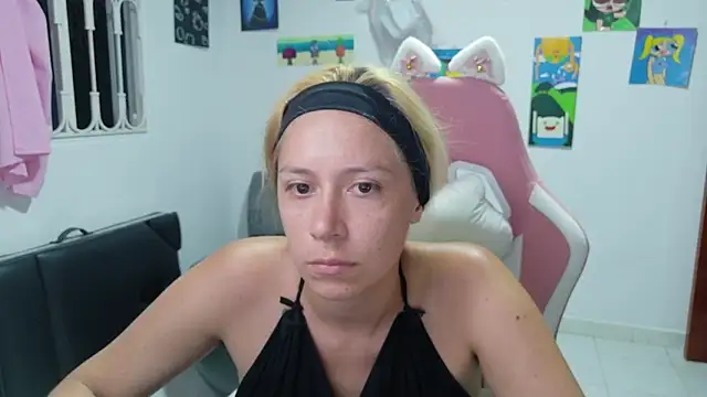 MommyMiaWs online show from 18, 3, 2026