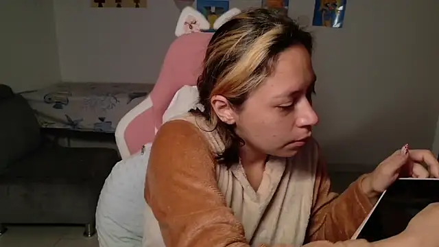 MommyMiaWs online show from 26, 5, 2026