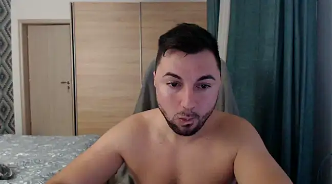 Snapshot of HankMalone chatting on 2, 1, 2025 HankMalone online show from 2, 1, 2025