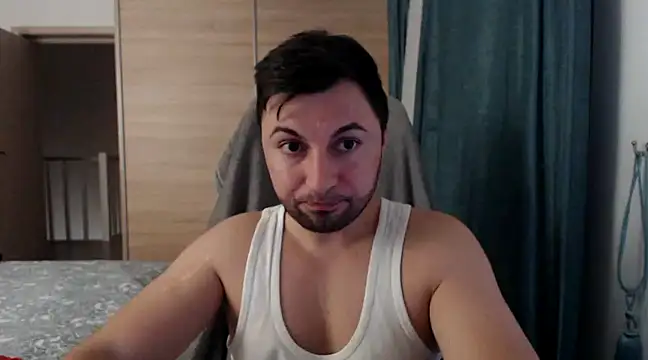 Snapshot of HankMalone chatting on 3, 2, 2025 HankMalone online show from 3, 2, 2025