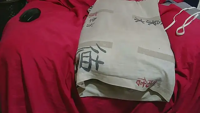 Snapshot of sluttylaura21 chatting on 27, 2, 2026 sluttylaura21 online show from 27, 2, 2026