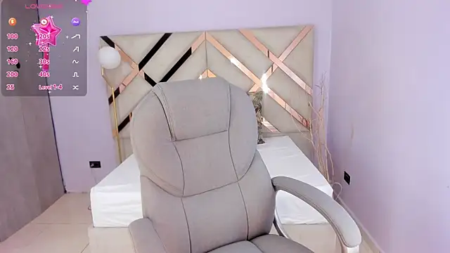 Snapshot of kylie_reyes chatting on 23, 2, 2026 kylie reyes online show from 23, 2, 2026