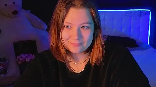 Snapshot of DjennaPalme chatting on 21, 11, 2025 DjennaPalme online show from 21, 11, 2025