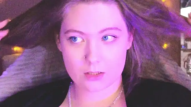 Snapshot of DjennaPalme chatting on 1, 2, 2026 DjennaPalme online show from 1, 2, 2026