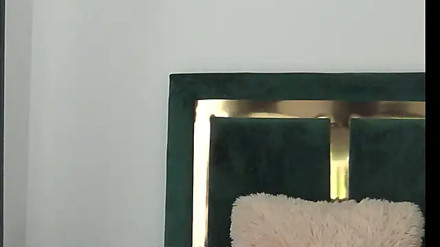 XeniaBlu online show from 20, 2, 2025