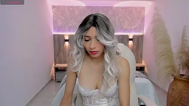 Snapshot of emilly_smith_1 chatting on 24, 1, 2025 emilly smith 1 online show from 24, 1, 2025