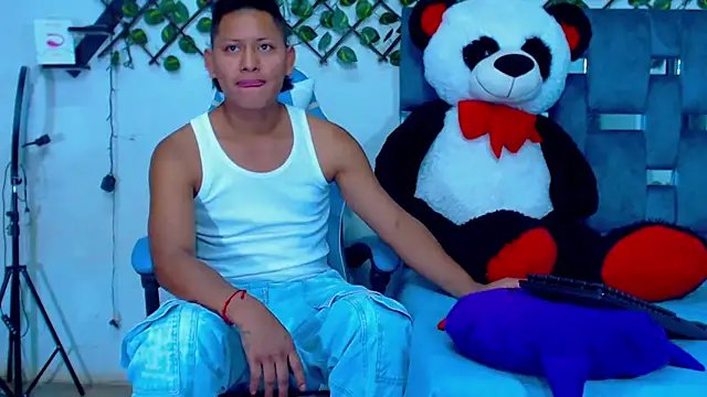 Hakim prettynigg online show from 2, 4, 2026