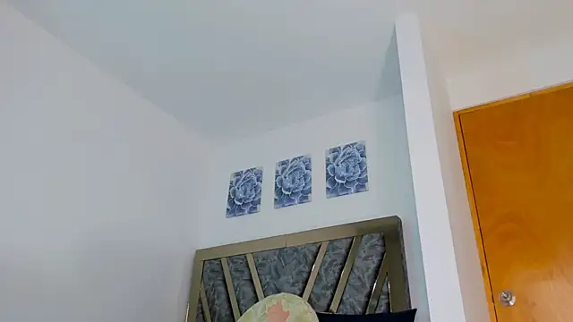 Snapshot of Ariadna-07 chatting on 9, 3, 2025 Ariadna-07 online show from 9, 3, 2025