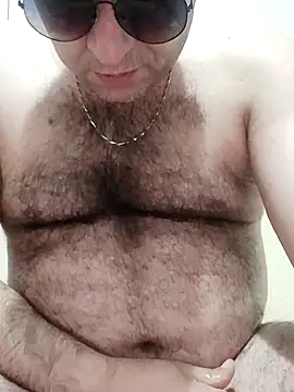 Snapshot of fraud705 chatting on 1, 12, 2025 fraud705 online show from 1, 12, 2025