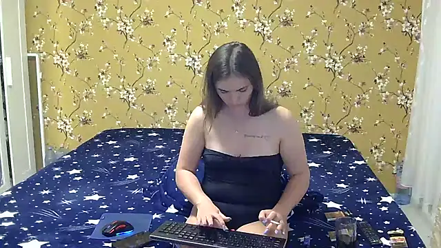 Snapshot of Karlabby chatting on 17, 10, 2025 Karlabby online show from 17, 10, 2025