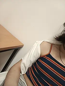 xxmoxxx online show from 25, 6, 2026