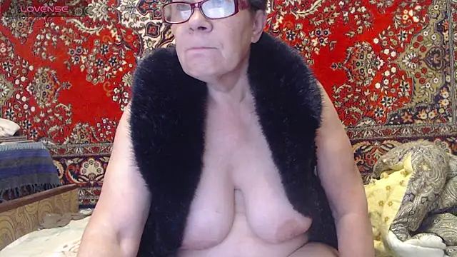 Snapshot of Sandra_Carina chatting on 24, 9, 2025 Sandra Carina online show from 24, 9, 2025