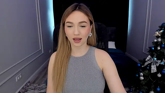 Snapshot of GracefulLook chatting on 30, 12, 2024 GracefulLook online show from 30, 12, 2024