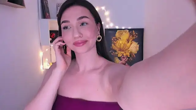 Snapshot of GracefulLook chatting on 18, 2, 2025 GracefulLook online show from 18, 2, 2025