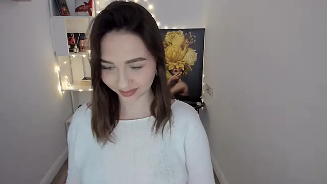 Snapshot of GracefulLook chatting on 3, 3, 2025 GracefulLook online show from 3, 3, 2025