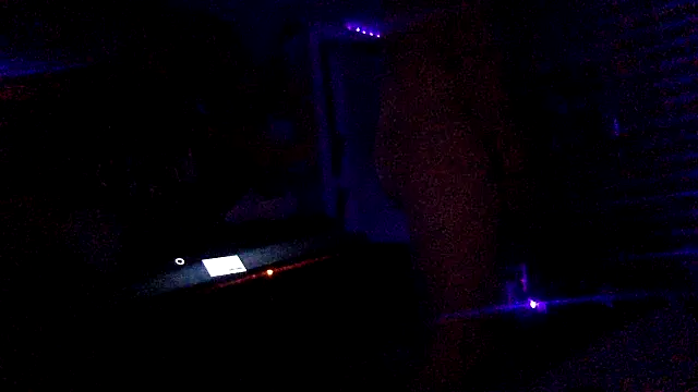 Fr4nk1eFFuxxx online show from 15, 12, 2024