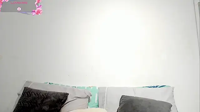 Estrella Duran online show from 18, 3, 2025